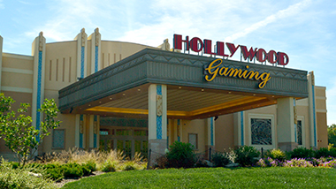 Hollywood Gaming at Mahoning Valley Race Course: Youngstown ...