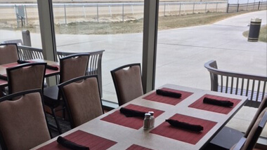 Trackside room at Hollywood Mahoning Valley