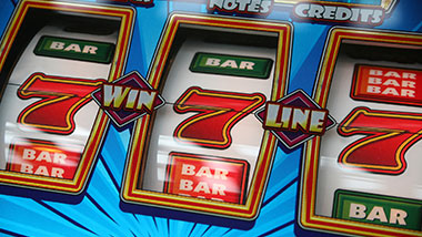 $40,000 Hot Seat Hollywood Gaming at Mahoning Valley