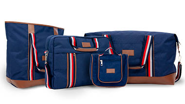 Traveler Bag Gift Giveaway at Hollywood Gaming Mahoning